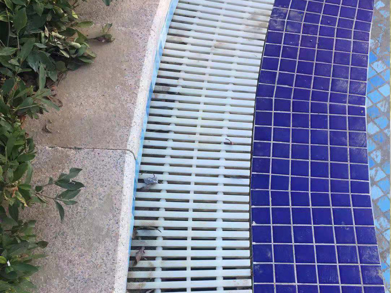 泳池隔栅盖板